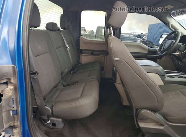 1FTEX1CP1JKE34921 2018 FORD F150 Синий Вид задних сидений