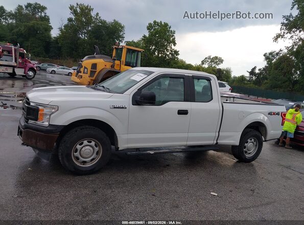 1FTEX1EB7JFB02878 2018 FORD F150 Белый Панорамный вид салона 360°