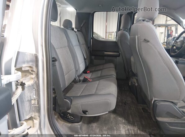 1FTEX1EB9MFB38477 2021 FORD F150 Silver Widok naklejki z numerem VIN