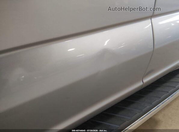 1FTEX1EB9MFB38477 2021 FORD F150 Silver Widok z przodu