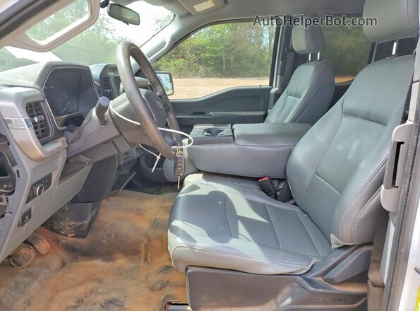 1FTEX1EP1NFA04026 2022 FORD F150 Белый Вид салона спереди