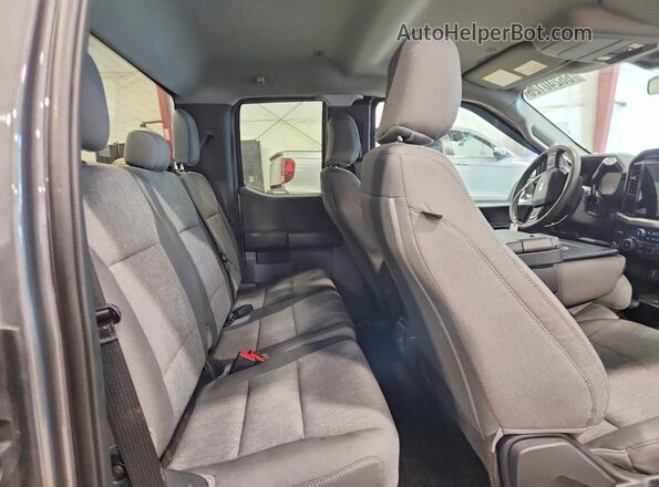 1FTEX1LP0RKF17042 2024 FORD F150 Gray Widok tylnych siedzeń