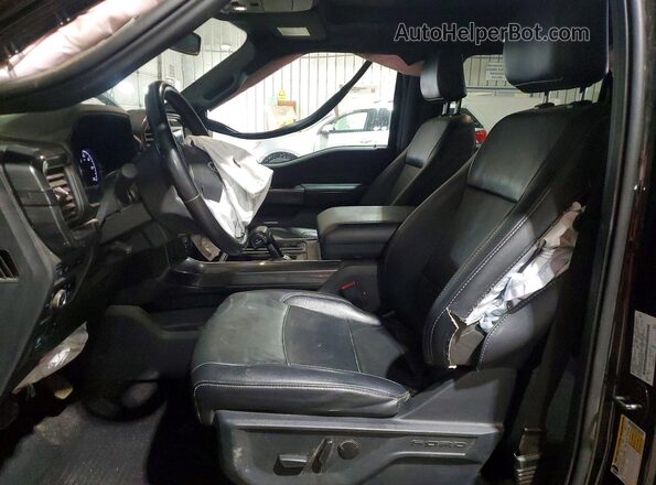 1FTFW1E55PFB36747 2023 FORD F150 Black Widok wnętrza z przodu
