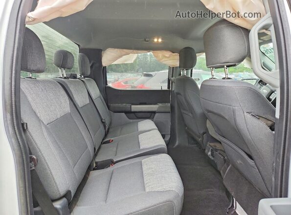 1FTFW1E5XMKE56732 2021 FORD F150 White Widok tylnych siedzeń