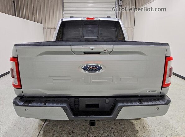 1FTFW1E88NFA06470 2022 FORD F150 Silver Widok z tyłu