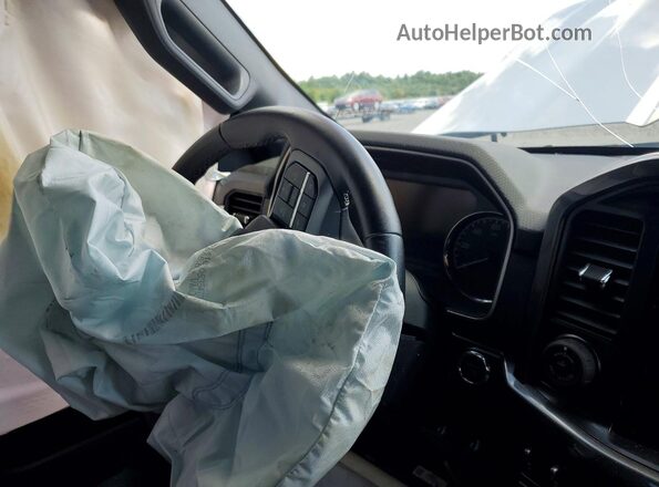 1FTFW1ED3PFB33725 2023 FORD F150 Silver Widok zestawu wskaźników