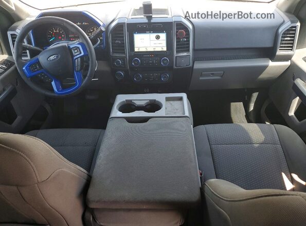 1FTFW1EF3HFC63393 2017 FORD F150 Silver Vista del salpicadero