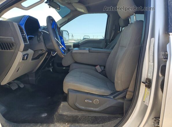 1FTFW1EF3HFC63393 2017 FORD F150 Silver Vista interior delantera