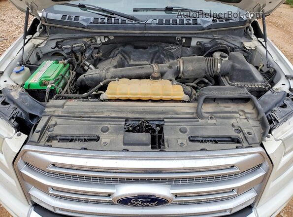 1FTFW1EG2HFA47608 2017 FORD F150 White უკანა სალონის ხედი