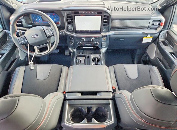 1FTFW1RG9TFA18867 2026 FORD F150 Black Вид щитка приладів