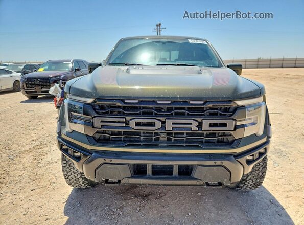 1FTFW1RGXRFA43270 2024 FORD F150 Green Widok z przodu