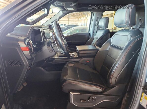 1FTFW1RGXRFA88404 2024 FORD F150 Gray Widok wnętrza z przodu