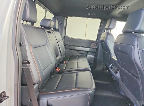 1FTFW5L86SKE75294 2025 FORD F150 White Вид задніх сидінь