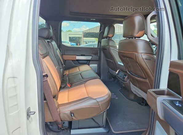 1FTFW6L87RFB89950 2024 FORD F150 Белый Вид задних сидений