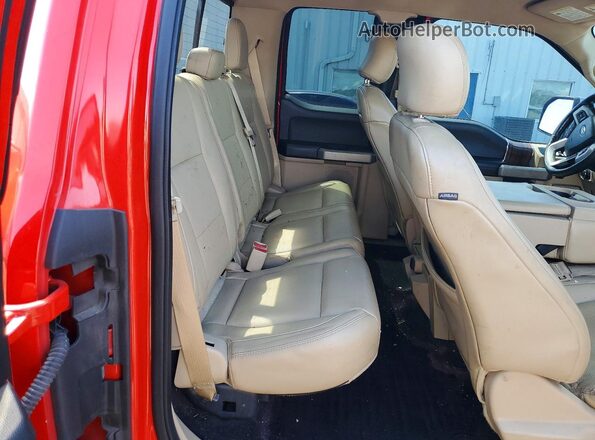 1FTFX1EF7HKC31454 2017 FORD F150 Red Вид задніх сидінь