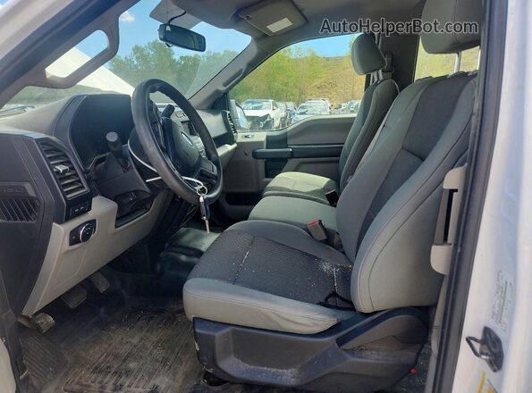 1FTFX1EG2GKF06459 2016 FORD F150 Белый Вид салона спереди