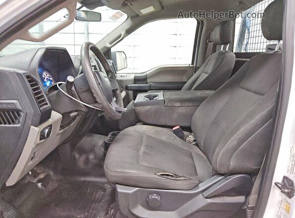 1FTMF1C57KKD59933 2019 FORD F150 White Սալոնի դիմացի տեսք
