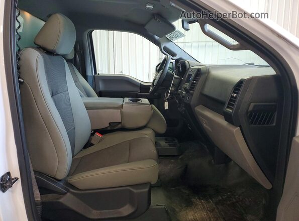 1FTMF1CB2JKC34245 2018 FORD F150 White Вид задніх сидінь
