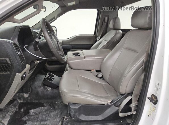 1FTMF1CB3KKD48143 2019 FORD F150 White 