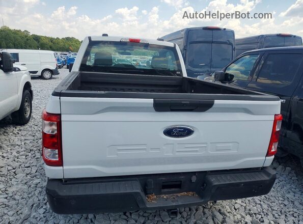 1FTMF1CB5PKE69912 2023 FORD F150 Белый Вид сзади