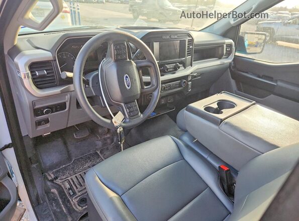 1FTMF1CB7NKD65435 2022 FORD F150 Blue Vista del salpicadero