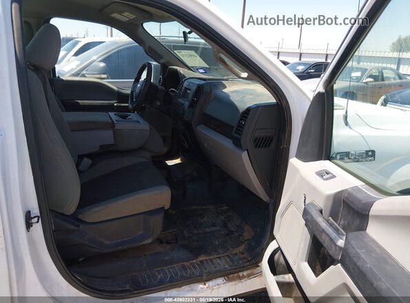1FTMF1CP9GKD30264 2016 FORD F150 White Вид салону спереду
