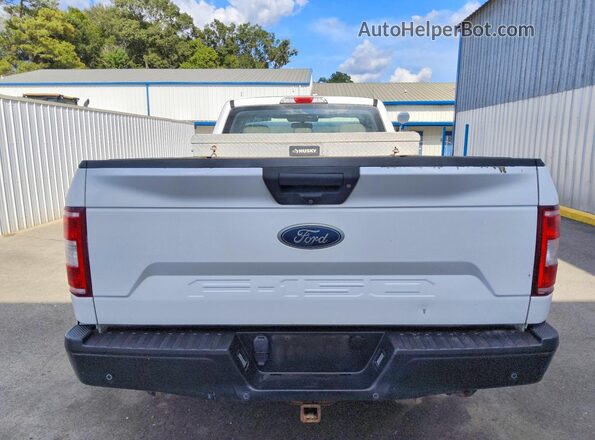 1FTMF1EB9JKC85772 2018 FORD F150 White Widok z tyłu