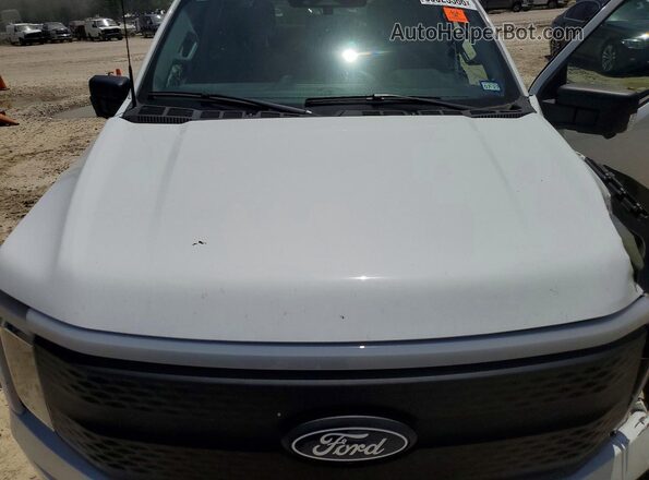 1FTVW3LK2SWG00831 2025 FORD F150 White Սալոնի հետևի տեսք