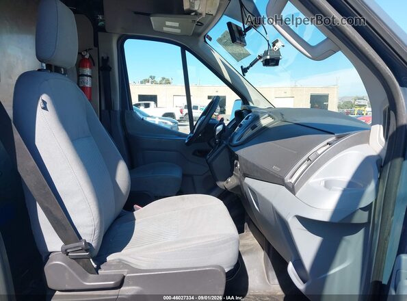 1FTYR3XM9KKB17408 2019 FORD TRANSIT-250 Dark Blue Vista interior delantera