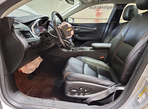 1G1105S34LU108779 2020 CHEVROLET IMPALA Silver Vista interior delantera