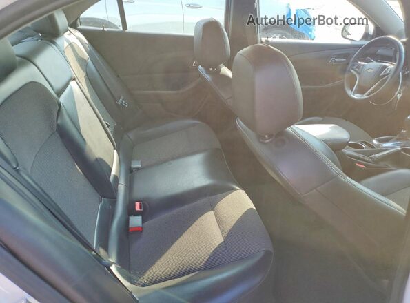 1G11C5SA0GU159062 2016 CHEVROLET MALIBU White Widok tylnych siedzeń