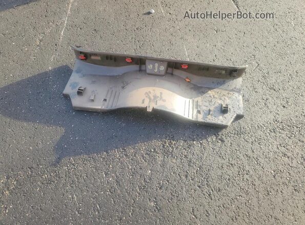 1G1BC5SM2J7129078 2018 CHEVROLET CRUZE Красный Вид подкапотного пространства