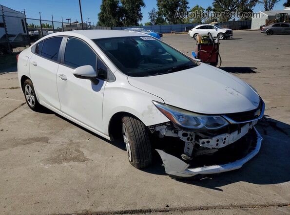 1G1BC5SM2J7170231 2018 CHEVROLET CRUZE Белый Передняя правая четверть