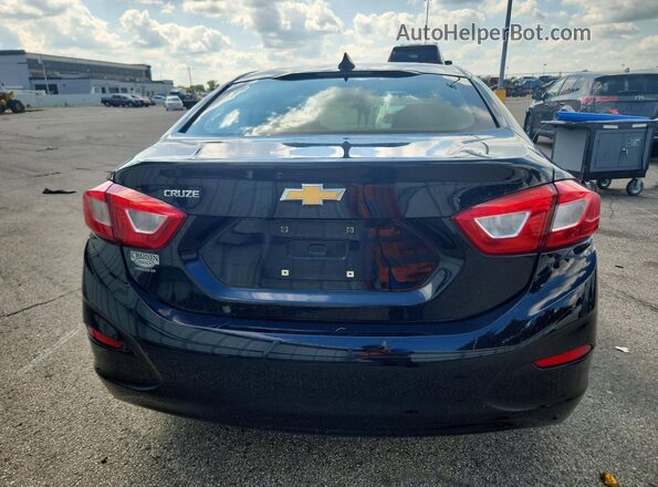 1G1BC5SM9J7204309 2018 CHEVROLET CRUZE Черный Вид сзади