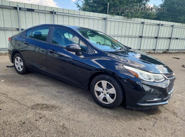 1G1BC5SM9J7204309 2018 CHEVROLET CRUZE Черный Передняя правая четверть