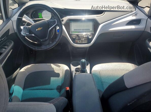 1G1FW6S0XH4147755 2017 CHEVROLET BOLT Серебряный Вид панели приборов