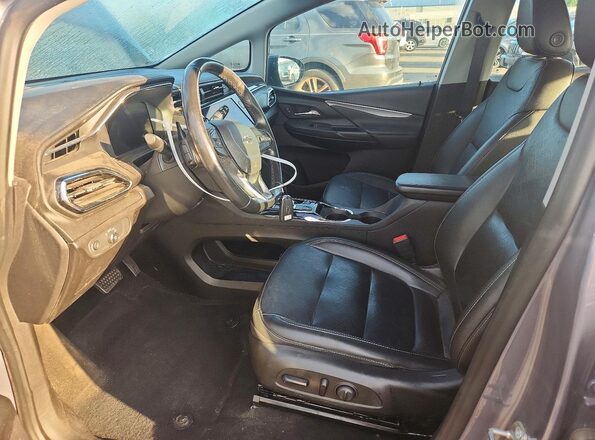 1G1FX6S09P4190236 2023 CHEVROLET BOLT Серый Вид салона спереди