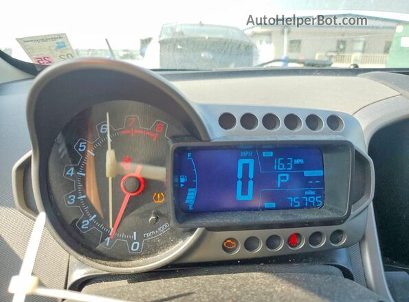 1G1JA5SH8G4153531 2016 CHEVROLET SONIC Silver Vista del cuadro de instrumentos