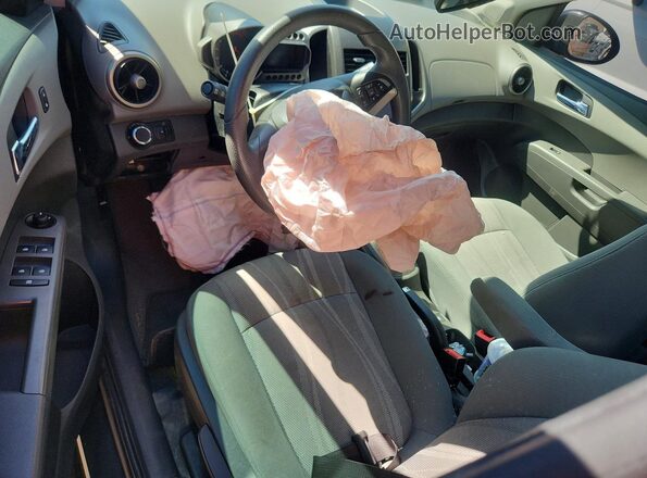 1G1JC5SH2G4180816 2016 CHEVROLET SONIC Серый Вид панели приборов
