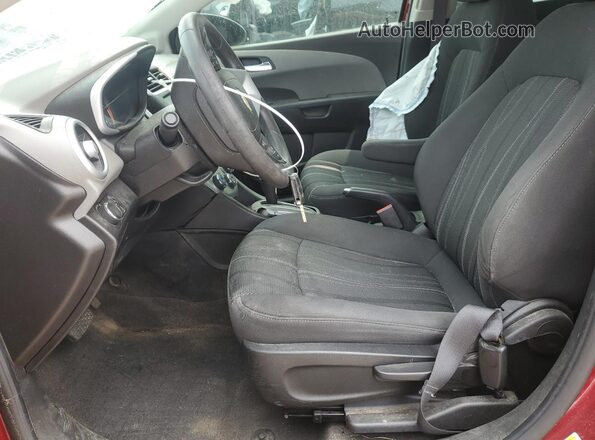 1G1JD5SH4H4104478 2017 CHEVROLET SONIC Red Front interior view