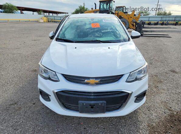 1G1JF5SB6J4132018 2018 CHEVROLET SONIC White Front view