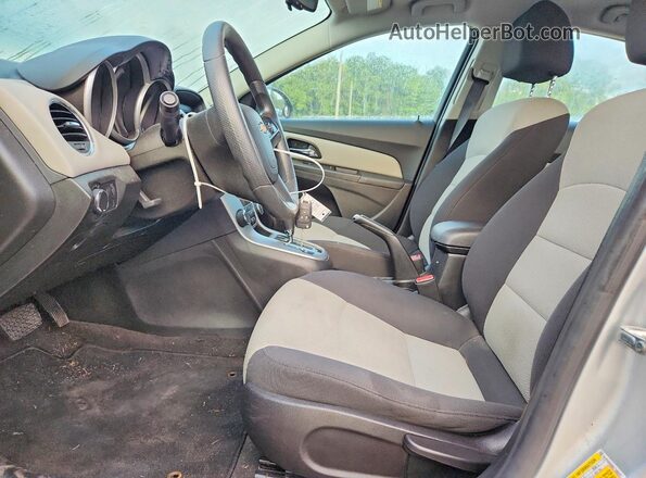 1G1PC5SG0G7185237 2016 CHEVROLET CRUZE Silver Սալոնի դիմացի տեսք