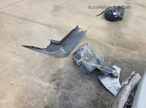 1G1PC5SH4G7172693 2016 CHEVROLET CRUZE Silver Вид підкапотного простору