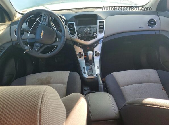 1G1PC5SH8G7169103 2016 CHEVROLET CRUZE Белый Вид панели приборов