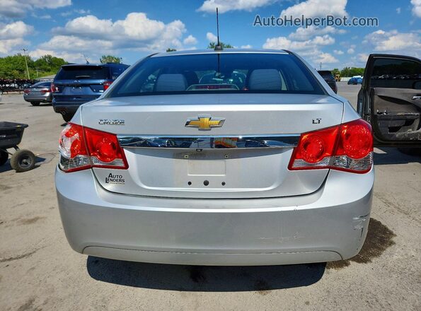 1G1PE5SB2G7143019 2016 CHEVROLET CRUZE Silver Widok z tyłu