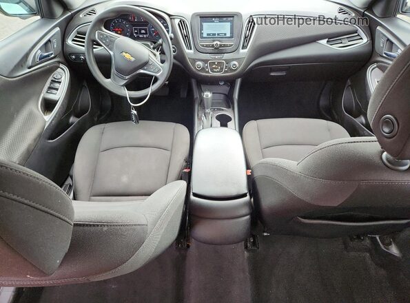 1G1ZB5ST0JF244809 2018 CHEVROLET MALIBU Silver Առջևի վահանակի տեսք