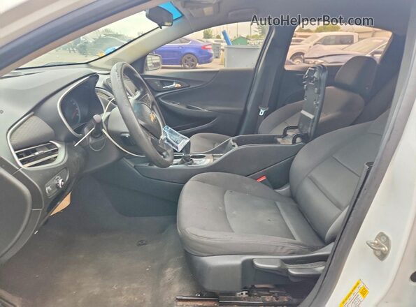 1G1ZB5ST3HF284781 2017 CHEVROLET MALIBU Белый Вид салона спереди