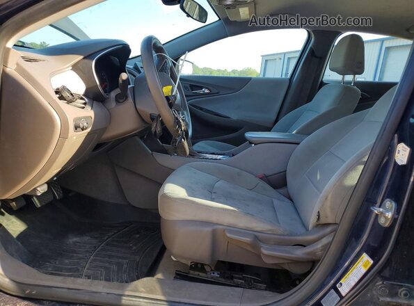 1G1ZB5ST4HF147803 2017 CHEVROLET MALIBU Синий Вид салона спереди