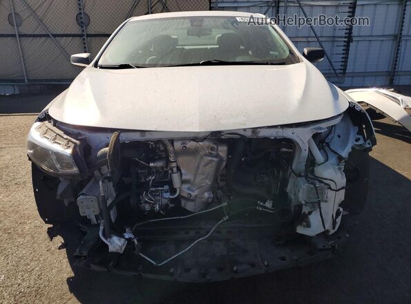 1G1ZC5STXJF101167 2018 CHEVROLET MALIBU White Widok z przodu