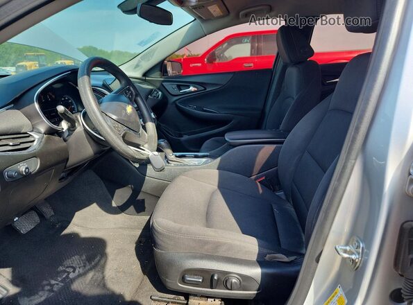 1G1ZD5ST0LF081981 2020 CHEVROLET MALIBU Silver Вид панелі приладів